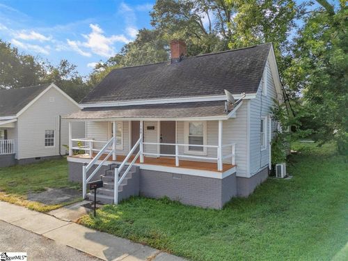 109 2nd St, Fountain Inn, SC, 29644-2003 | Card Image