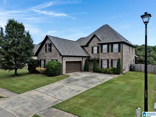 1310 Mountain Ln, GARDENDALE, AL, 35071-4200 | Card Image