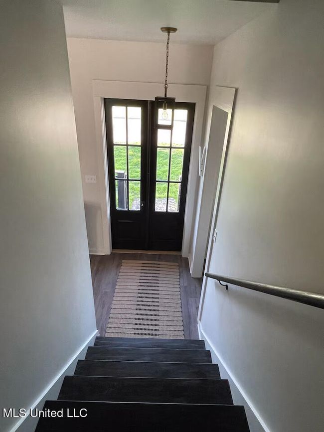 View from Upstairs to Front Entrance Doo | Image 17