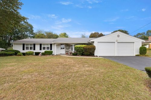 12 Cornell Rd, Danvers, MA, 01923-2511 | Card Image