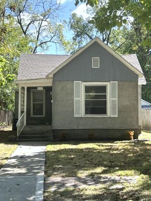 313 W Forest St, Pittsburg, KS, 66762-5015 | Card Image