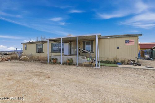 2575 W Annie Rd, Paulden, AZ, 86334-3140 | Card Image