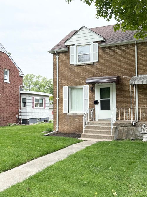 229 Broadmoor Avenue, Munster, IN, 46321 | Card Image