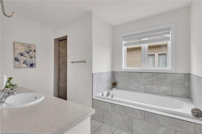 7 Leslie Davis St, House other with 3 bedrooms, 3 bathrooms and 2 parking in Ayr ON | Image 35