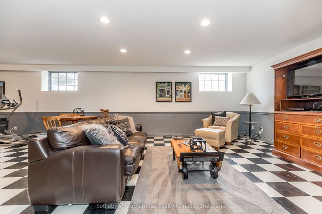 828350 Mulmur Nottawasaga Tline, Home with 6 bedrooms, 1 bathrooms and 18 parking in Mulmur ON | Image 37