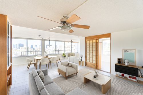 apt-1102-1310 Heulu St, Honolulu, HI, 96822-3013 | Card Image