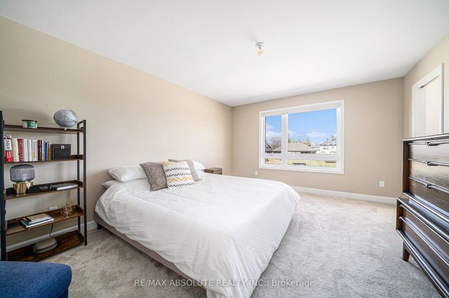A - 10 Cockburn St, House attached with 3 bedrooms, 4 bathrooms and 4 parking in Richmond ON | Image 13