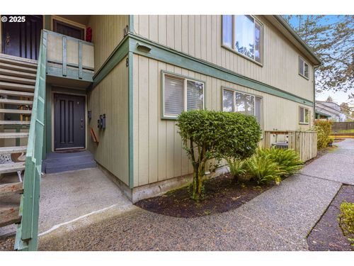 8-600 Cherry Dr, Eugene, OR, 97401 | Card Image