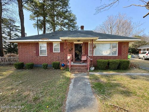 2612 Jones St, Winterville, NC, 28590-8879 | Card Image