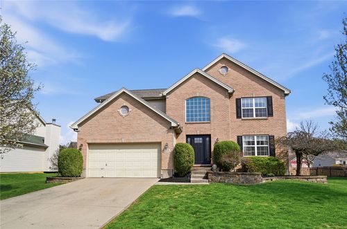 154 Concord Farm Rd, Union, OH, 45322-3401 | Card Image