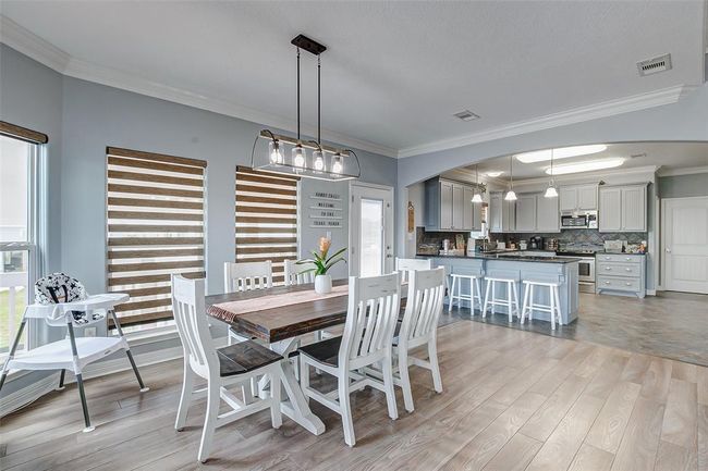 2774 Gulfview Ln, House other with 4 bedrooms, 4 bathrooms and 5 parking in Crystal Beach TX | Image 8