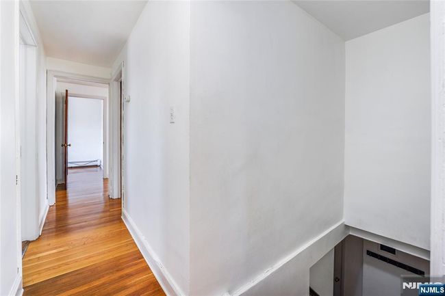 10 5 Th St, Home with 4 bedrooms, 2 bathrooms and null parking in Ridgefield Park NJ | Image 25