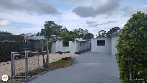 d-115 Walker Ave, Greenacres, FL, 33463-3343 | Card Image