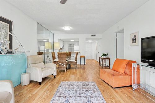 apt-215-1000 Hillcrest Ct, Hollywood, FL, 33021-7866 | Card Image