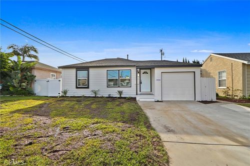 8806 Stamps Rd, Downey, CA, 90240-2321 | Card Image