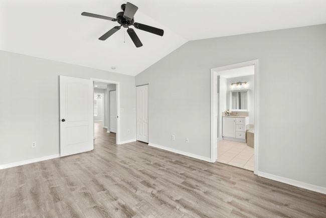 216 River Bluff Ln, Condo with 3 bedrooms, 3 bathrooms and null parking in Royal Palm Beach FL | Image 17