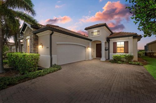 23503 Waverly Circle, VENICE, FL, 34293 | Card Image