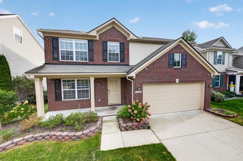 10650 Scarlet Oak Dr, Ypsilanti, MI, 48198-1339 | Card Image