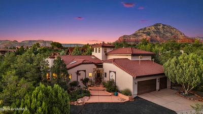 57 E Dove Wing Drive, House other with 3 bedrooms, 2 bathrooms and null parking in Sedona AZ | Image 2