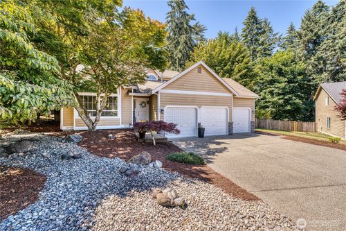 202 35th Avenue Ct Nw, Gig Harbor, WA, 98335-8813 | Card Image