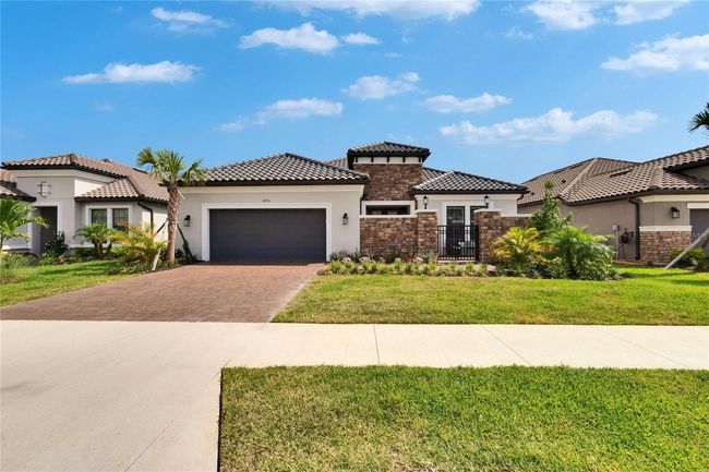 4795 Freccia Loop, House other with 3 bedrooms, 3 bathrooms and null parking in WESLEY CHAPEL FL | Image 4