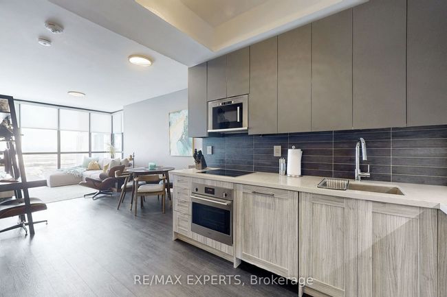 1901 - 2916 Highway 7, Condo with 1 bedrooms, 2 bathrooms and null parking in Vaughan ON | Image 17