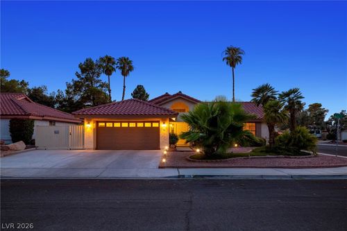 71 Chesney Dr, Henderson, NV, 89074-2750 | Card Image