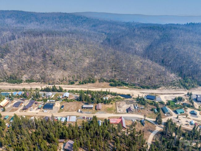 2742 Dixie Rd, Home with 9 bedrooms, 4 bathrooms and null parking in Dixie ID | Image 39
