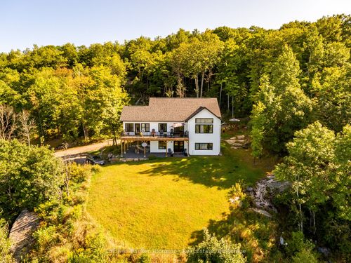 467 Clearwater Lake Rd, Port Sydney, ON, P0B1L0 | Card Image