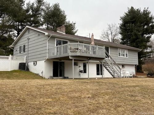 206 Waters Edge, Valley Cottage, NY, 10989-1707 | Card Image