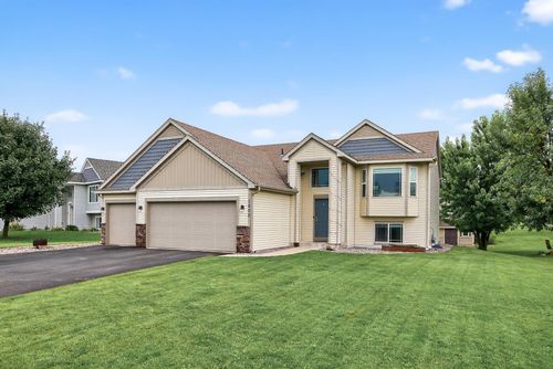 1805 10th St Ne, Buffalo, MN, 55313-9263 | Card Image