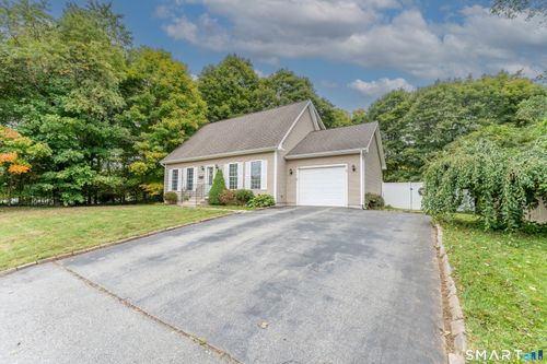 268 Mechanic St, Killingly, CT, 06239-1919 | Card Image