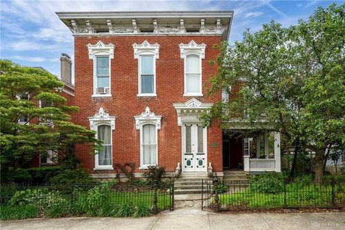 18 E Washington St, Jamestown, OH, 45335-1621 | Card Image