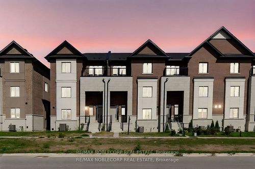 34 Alan Williams Trail, Uxbridge, ON, L9P0R6 | Card Image