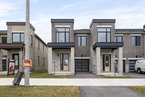 182 Mumbai Drive, Markham, ON, L3S0G5 | Card Image
