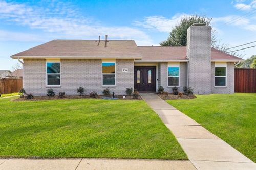 936 Stone Trail Dr, Plano, TX, 75023-7131 | Card Image