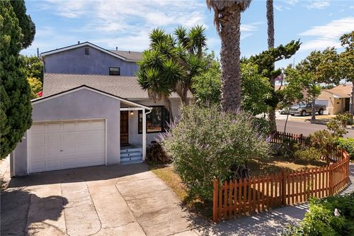 15201 Spinning Ave, Gardena, CA, 90249-4141 | Card Image