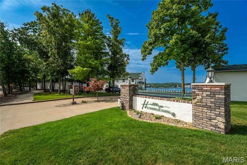 w1208-1208 W Harbour Towne Dr, Lake Ozark, MO, 65049-7213 | Card Image