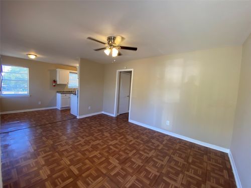 8-3024 Elgin St, Houston, TX, 77004-3281 | Card Image