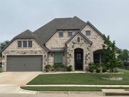 209 Johnson St, Granbury, TX, 76048-3096 | Card Image