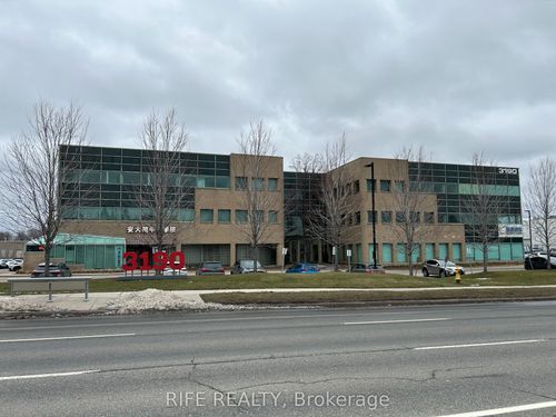 302-3190 Steeles Ave E, Markham, ON, L3R1G9 | Card Image