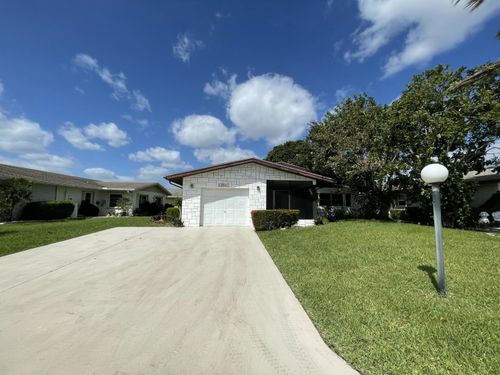 13817 Kaiser Trl, Delray Beach, FL, 33484-1539 | Card Image