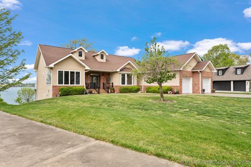 30174 S 587 Cir, Grove, OK, 74344-7805 | Card Image