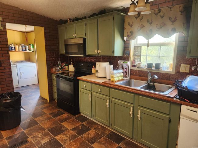5210 Stagecoach Rd, House other with 5 bedrooms, 3 bathrooms and null parking in Ozark AR | Image 4
