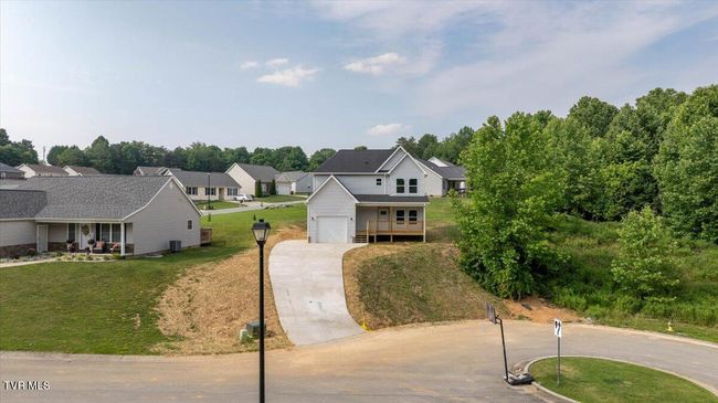 215 Brighton Pl, House other with 3 bedrooms, 3 bathrooms and null parking in Bristol TN | Image 5