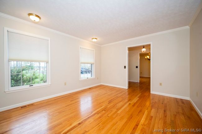 730 S Gardner St, Home with 3 bedrooms, 2 bathrooms and null parking in Scottsburg IN | Image 16