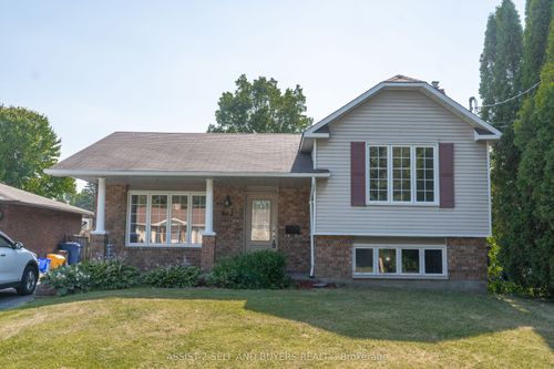 862 Dundee Ave, Cornwall, ON, K6J5J9 | Card Image
