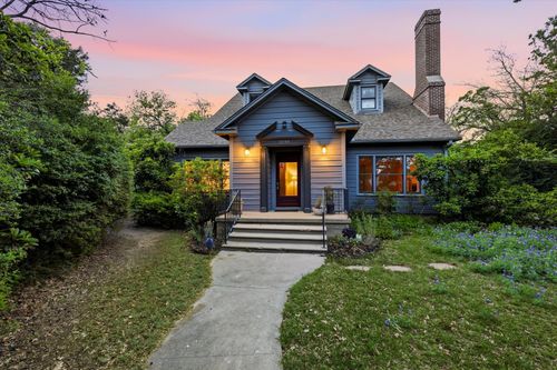 2044 W Oak St, Denton, TX, 76201-3721 | Card Image