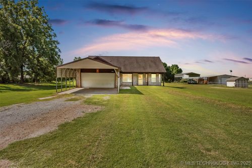 30606 172nd St, Coweta, OK, 74429-3926 | Card Image