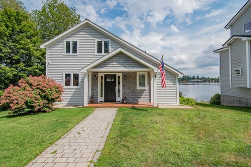 53 W Shore Road, Windham, NH, 03087 | Card Image